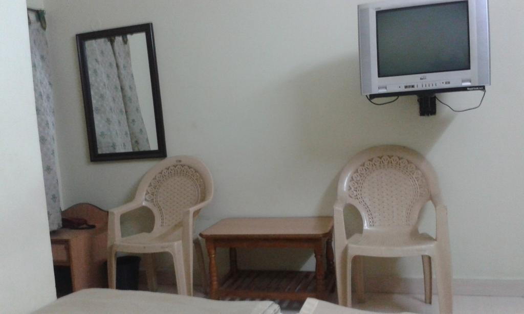 Hotel Agarala Residency Tirupati Habitación foto
